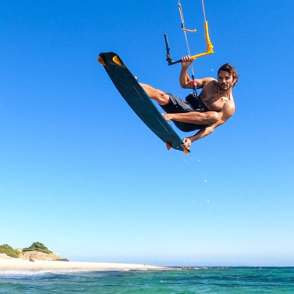 Antoine Auriol kite surfing