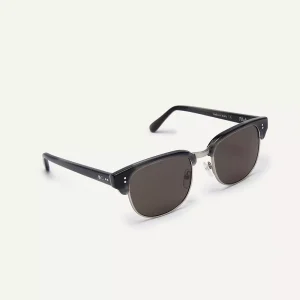 grey sustainable sunglasses