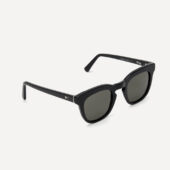 black sustainable sunglasses